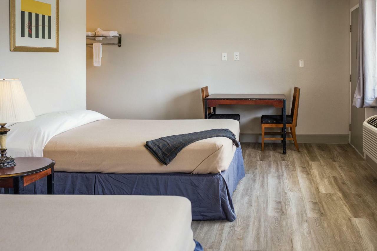 Merit Inn And Suites Beaumont Zewnętrze zdjęcie