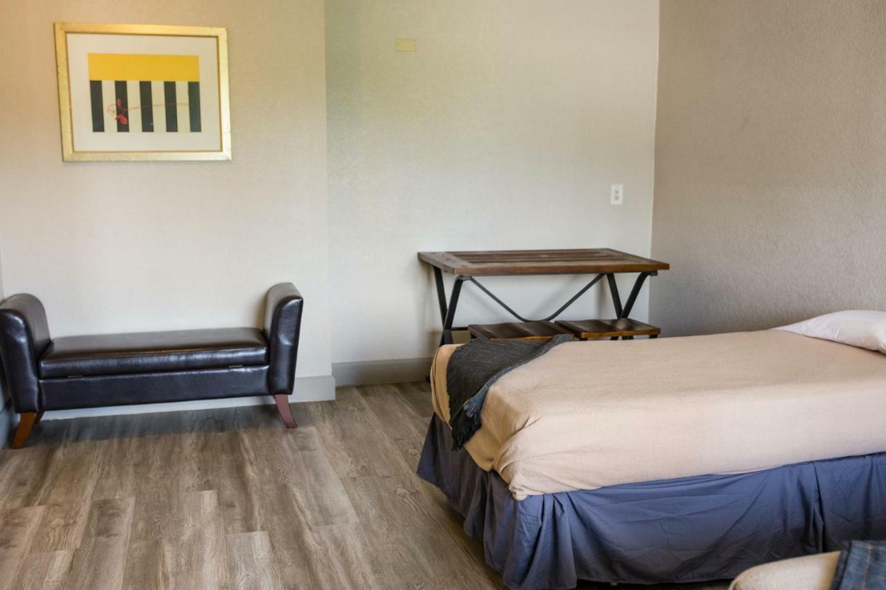 Merit Inn And Suites Beaumont Zewnętrze zdjęcie