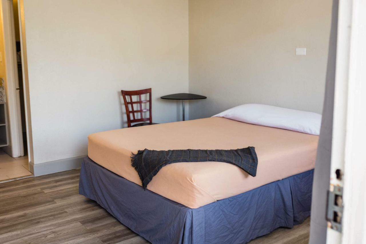 Merit Inn And Suites Beaumont Zewnętrze zdjęcie