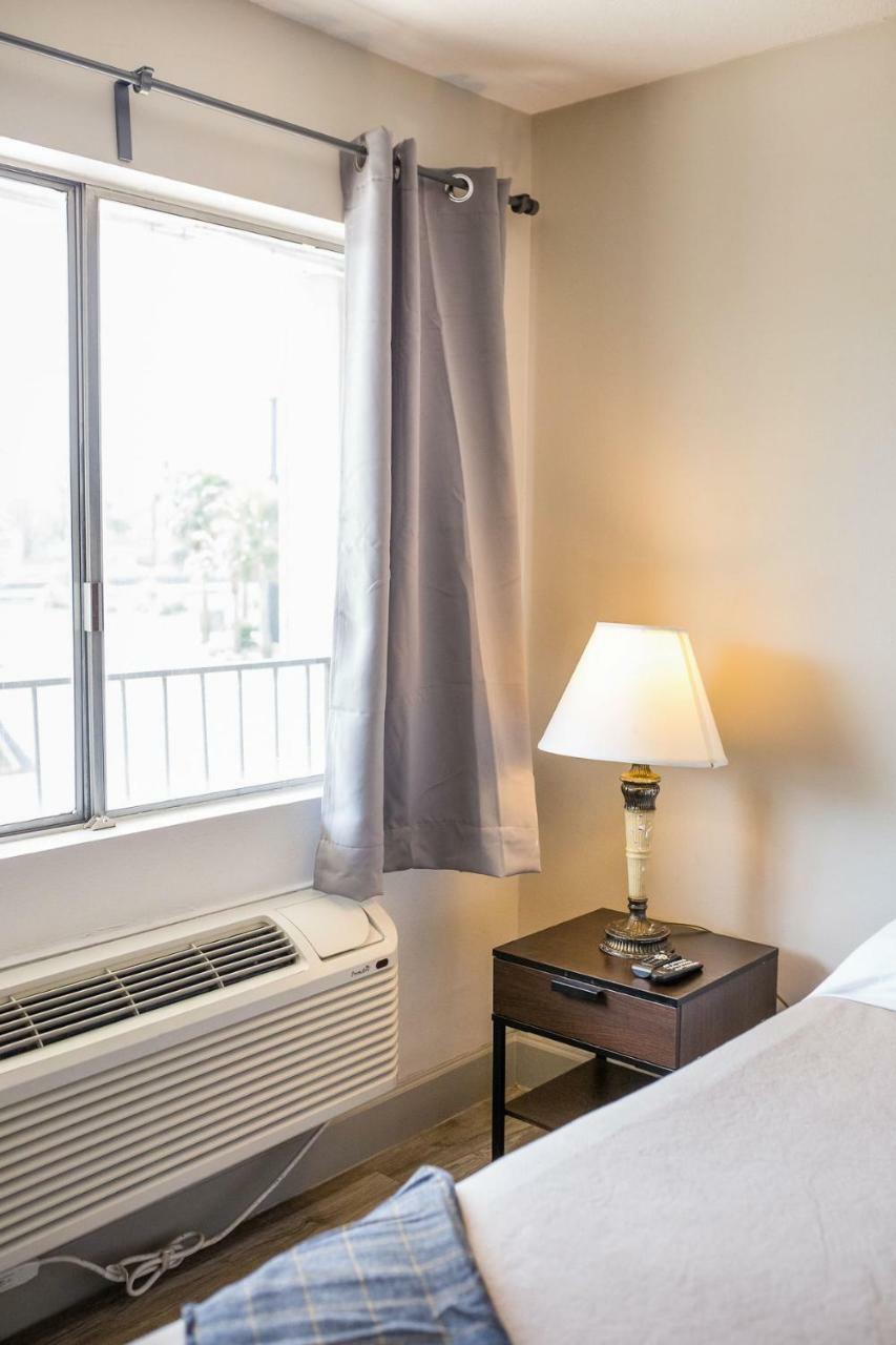 Merit Inn And Suites Beaumont Zewnętrze zdjęcie