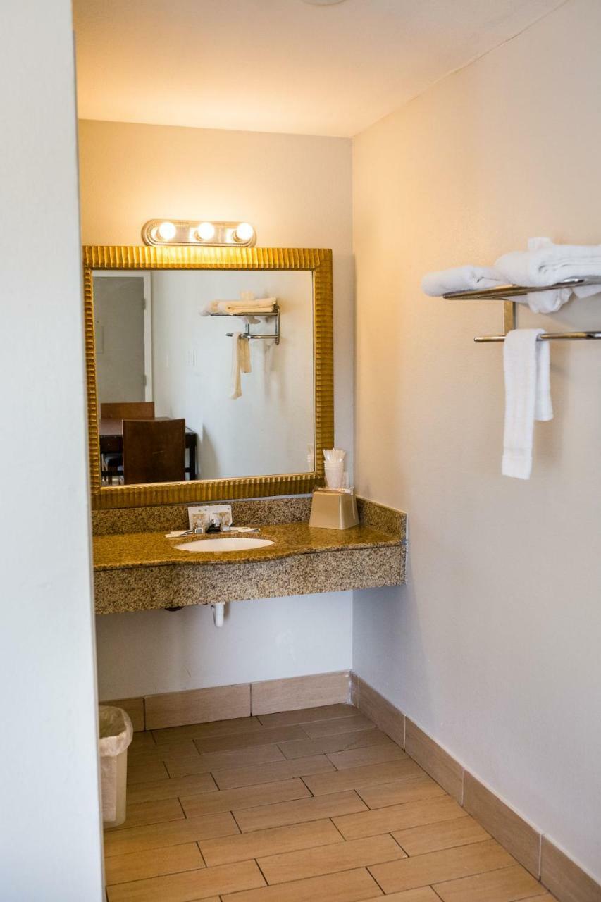 Merit Inn And Suites Beaumont Zewnętrze zdjęcie