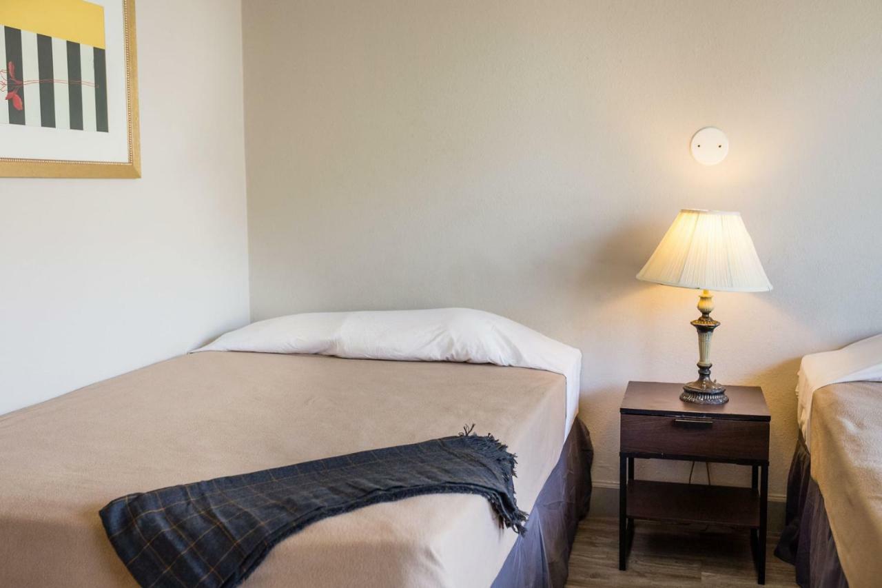 Merit Inn And Suites Beaumont Zewnętrze zdjęcie
